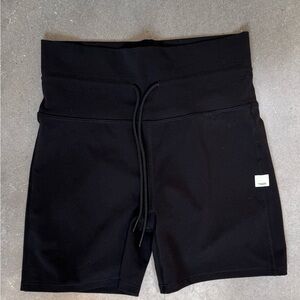 Vuori Black Women's Shorts